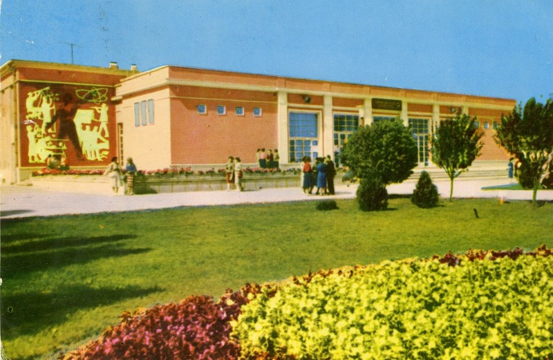 Casa de Cultură a Tineretului „Griviţa Roşie”