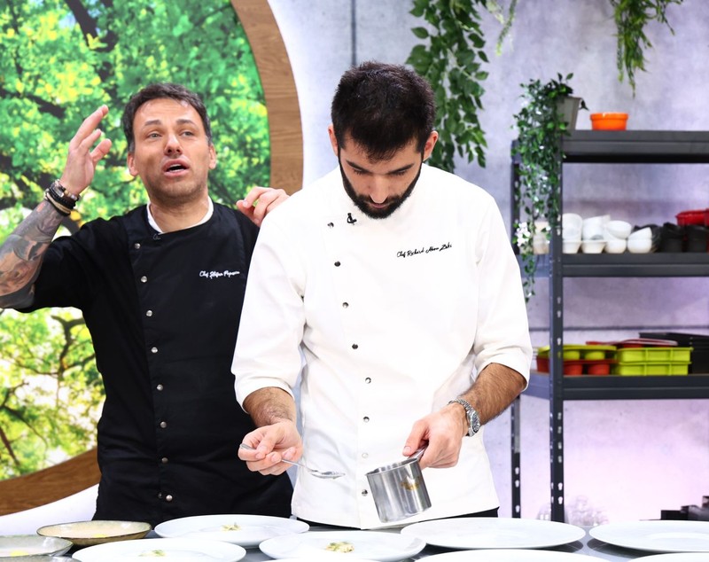 Povestea emoționantă a lui Haan Palcu, de la „Chefi la cuțite” 2025. Cu o mamă româncă și un tată taiwanez, concurentul a fost chef într-un restaurant renumit din Toronto