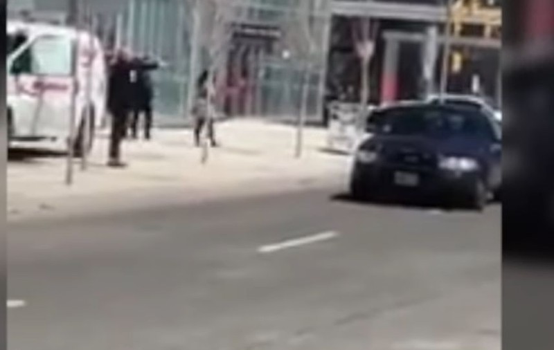 VIDEO | Noi imagini cu momentul în care atacatorul din Toronto este arestat