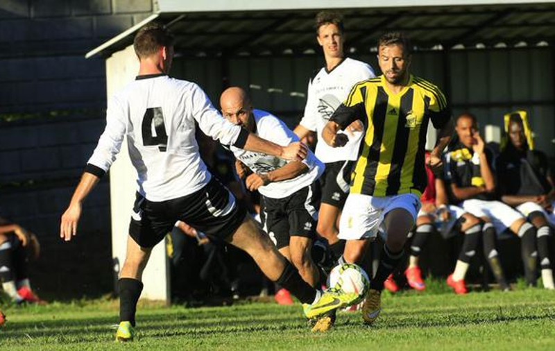 Bölöni a spart gheața, 9-0 cu niște bieți amatori din Italia. Ce a făcut Sânmărtean / FOTO&VIDEO