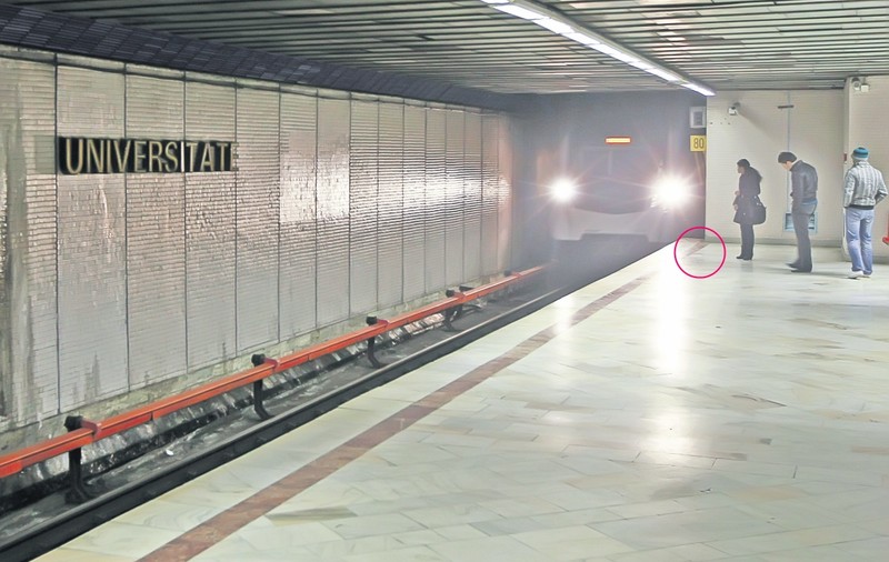 Iată de unde s-a aruncat în faţa metroului tânăra de 24 de ani!