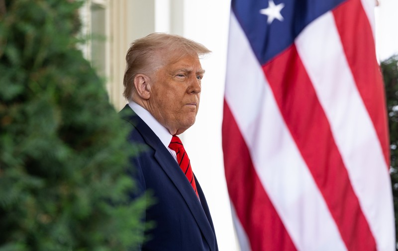 Iranul - daruri pentru Jenâb-e Âghâ-ye Trump, Ra'is-e Jomhur-e mohtaram
