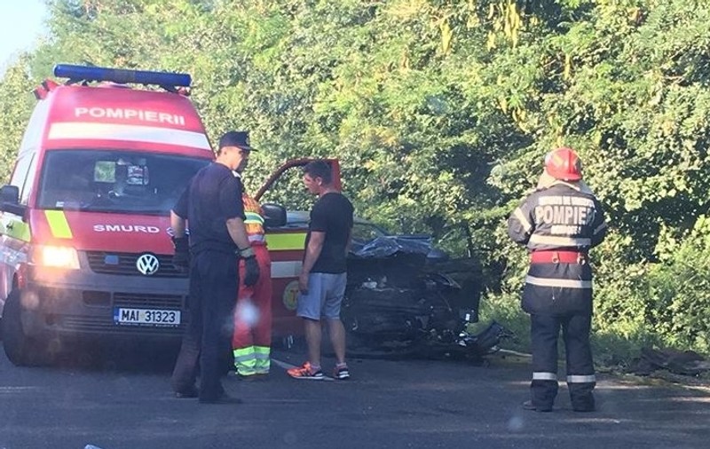 Accident cu cinci răniți la ieșirea din Tuzla spre Costinești. Un sugar de șapte luni are traumatisme cranio-cerebrale