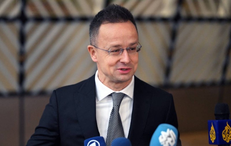 UDMR e atacat ca un animal, spune ministrul de Externe al Ungariei. Péter Szijjártó vrea să-l ajute pe Kelemen Hunor
