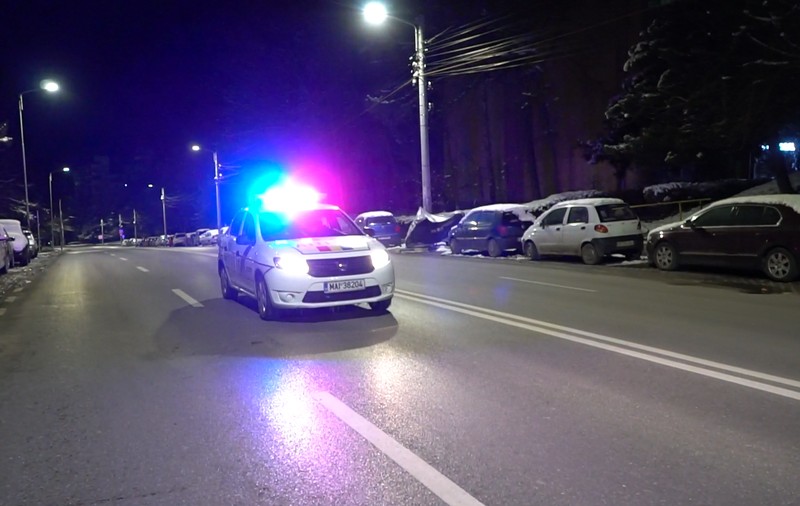 Petrecere de pomină într-un centru de carantină. Petrecăreții au băut palincă și au transmis live pe Facebook