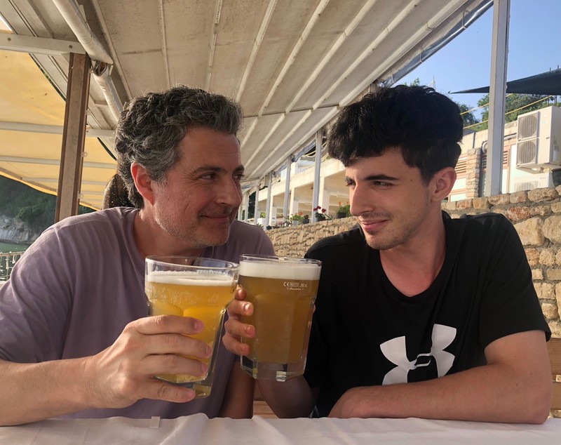 Anunțul făcut de actorul Mihai Călin după 22 de ani de căsnicie. „Viața te schimbă, te transformă. Au fost momente dificile”