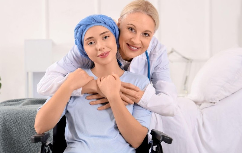 Ziua Mondială a Psiho-Oncologiei, marcată oficial pentru prima dată. Sprijinul emoțional, parte esențială a vindecării