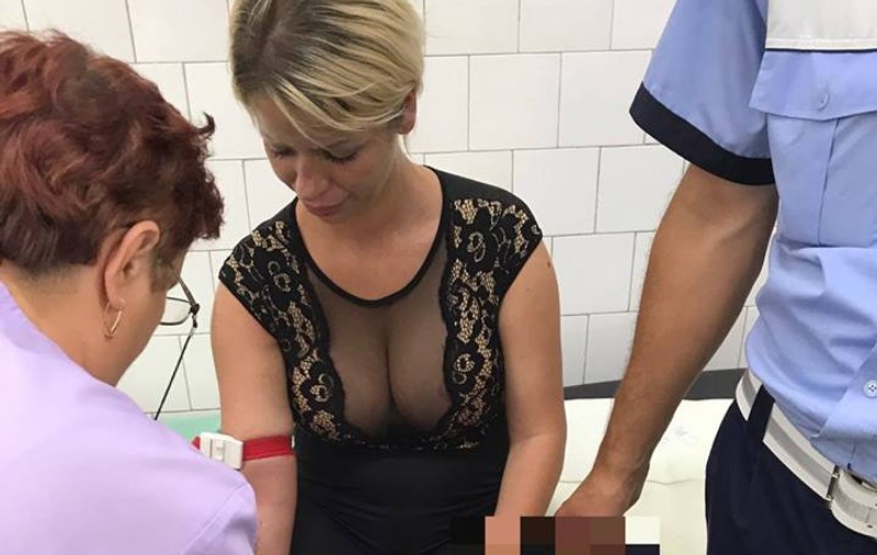 Sexy-hoața de mașini! L-a păcălit pe un șofer că îi e rău, l-a trimis să-i ia apă și a fugit cu automobilul. Avea o alcoolemie de te ia amețeala!