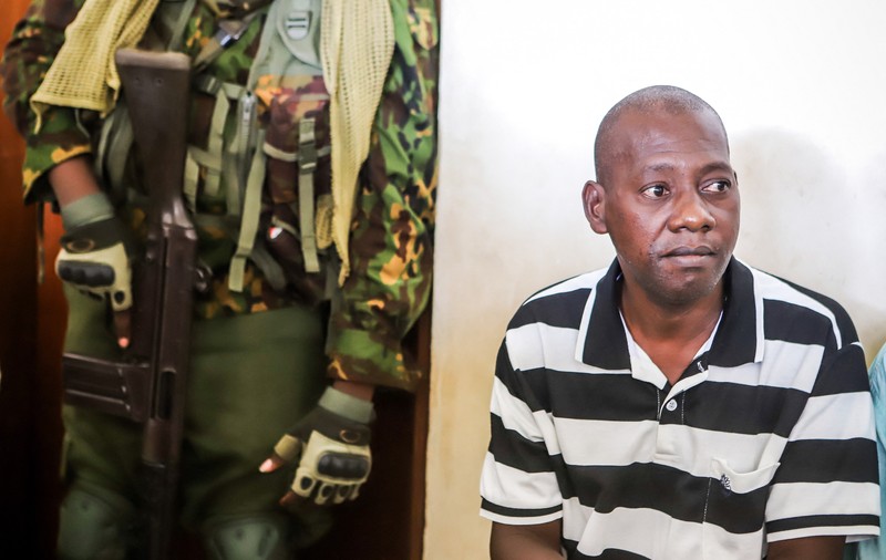 Lider de cult din Kenya, acuzat de uciderea a 191 de copii. Mulți dintre ei au fost înfometați până la moarte