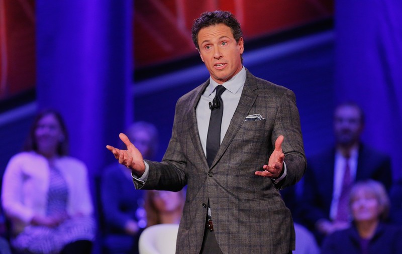 Prezentatorul Chris Cuomo, concediat de CNN după ce și-a ajutat fratele. Fostul guvernator Andrew Cuomo e acuzat de agresiune sexuală