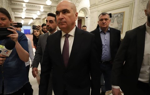 Cronologia rupturii coaliției PSD-PNL și cum s-a ajuns la moțiunea de cenzură împotriva Guvernului Bolojan, pe care au depus-o PSD și AUR
