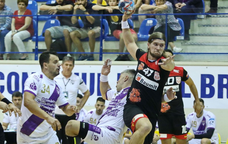 VIDEO | Dinamo București a cucerit Supercupa României la handbal masculin