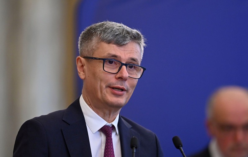SURSE: Virgil Popescu va cere două noi demiteri după accidentul mortal de la mina din Gorj. Unul dintre cei vizați este finul șefului CJ Gorj