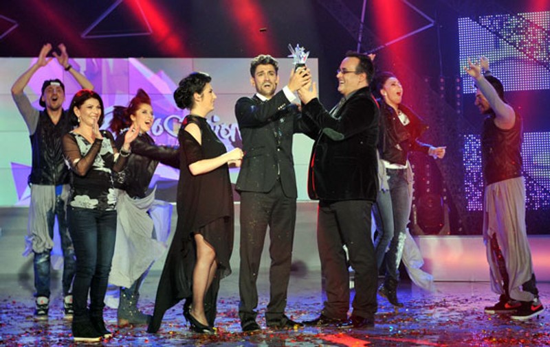 A fost FAVORITUL PUBLICULUI, însă, DUPĂ ce a CÂŞTIGAT Eurovisionul, Cezar Ouatu este PUTERNIC CONTESTAT. "Mai bine ne reprezenta Liviu Guţă..."