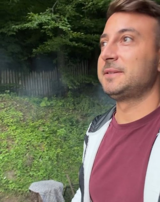 Cum a reacționat Valentin Sanfira când a văzut doi urși în apropierea cabanei sale