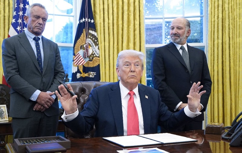 Donald Trump nu l-a invitat pe Zelenski la Casa Albă, ca să semneze acordul mineralelor: „Am auzit că vine vineri”