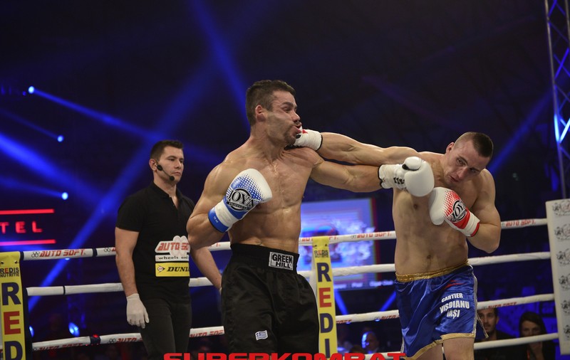 România vs Grecia la Superkombat Brașov și o dispută pentru titlu mondial! PROGRAMUL GALEI