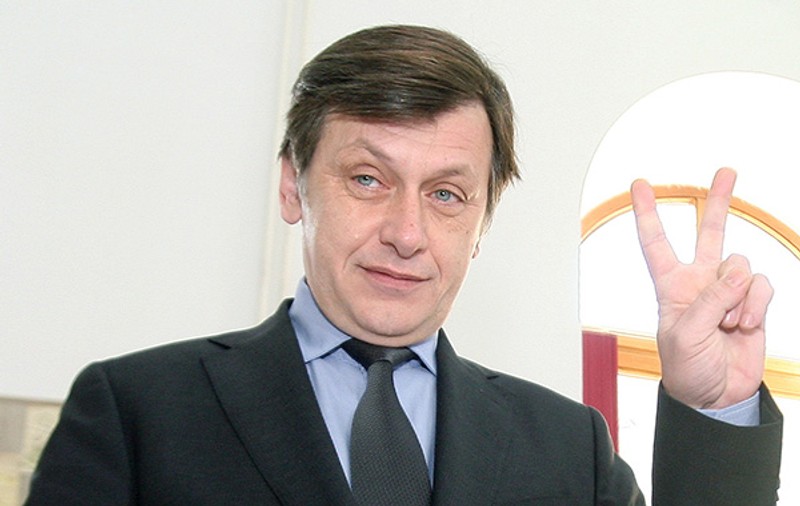 OASPETE-SURPRIZĂ la Cotroceni, imediat după ce Crin Antonescu a preluat mandatul de preşedinte