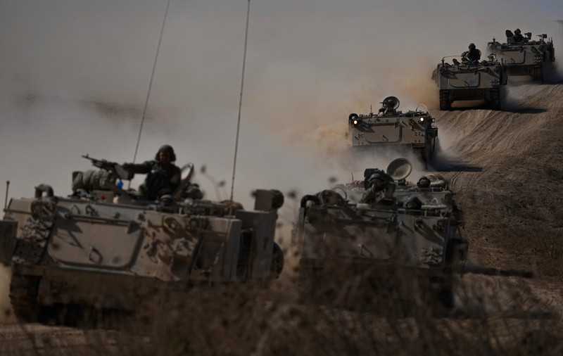 Invazia terestră în Fâșia Gaza este "iminentă", spun oficialii israelieni