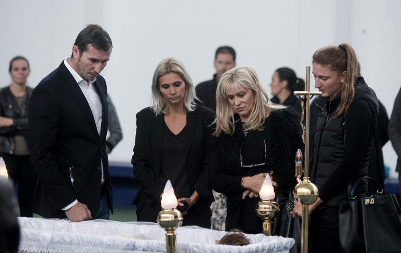Lumea sportului și-a luat rămas bun de la Florența Mihai, cea care a descoperit-o pe Simona Halep și a antrenat-o pe Irina Begu. ^Mesaje emoționante de la cele două sportive pentru fosta mare jucătoare și antrenoare / FOTO