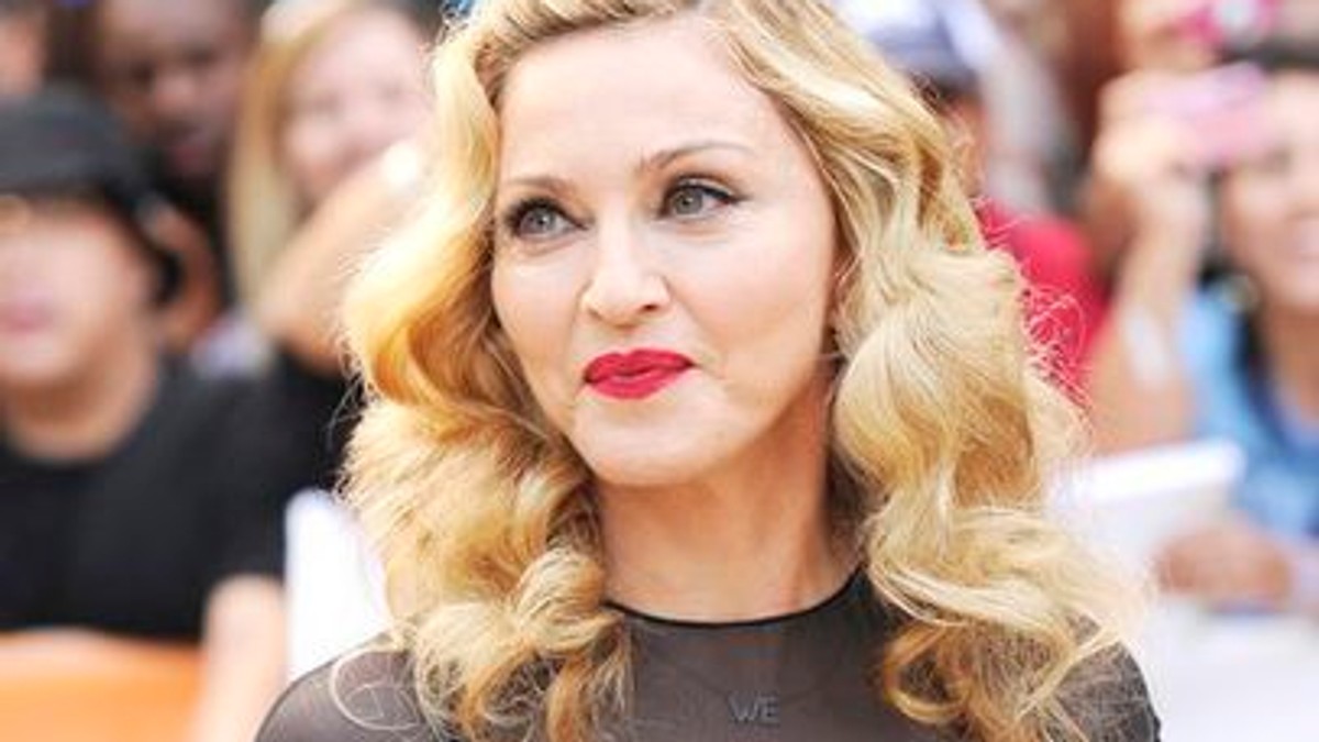 Madonna a trecut prin patul lui Trump. Artista spune cum s-a întâmplat totul