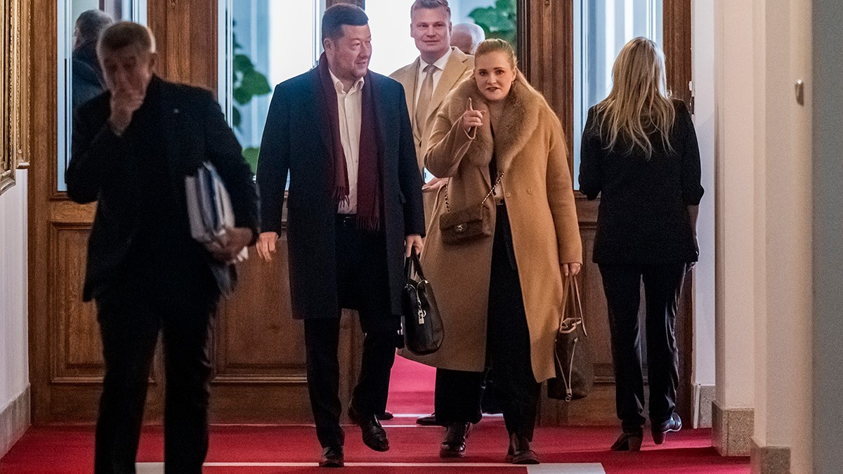 Tomio Okamura si Lenkă Čejková