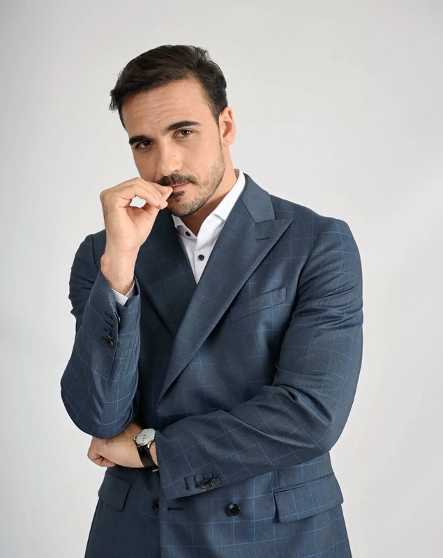 Matei Negrescu de la Insula iubirii, protagonistul serialului Lasă-mă, îmi place! Camera 609. „Îmi luasem gândul de la actorie”