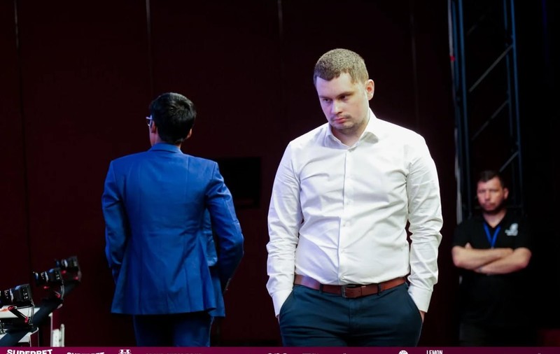 Bogdan Deac câștigă în fața lui Levon Aronian la Superbet Chess Classic România 2025