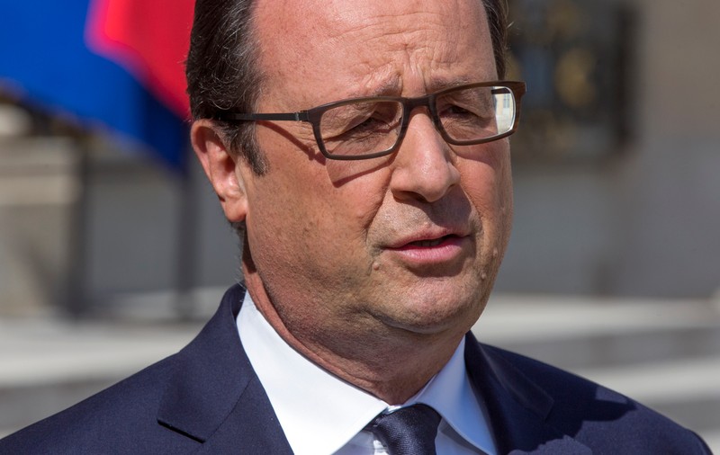 FRANCOIS HOLLANDE, preşedintele FRANŢEI, despre catastrofa AVIATICĂ DIN MALI: "Nu a fost găsit niciun supraviețuitor la epava avionului Air Algerie"