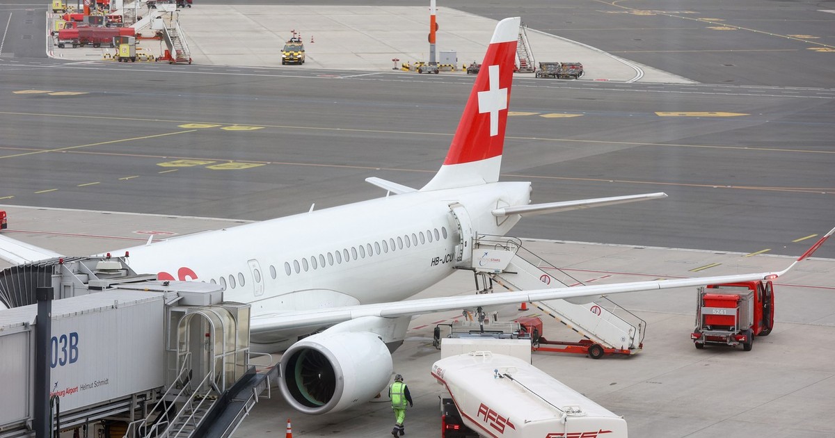 Avion al companiei aeriene SWISS Foto: Profimedia