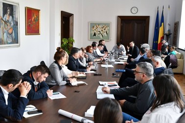 Imagine de la discuțiile din sediul PMB