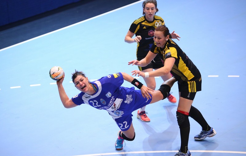 CSM București - Corona Brașov 34-25, în Liga Națională de handbal feminin