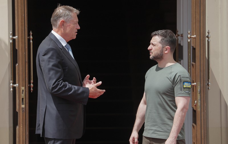 Iohannis condamnă cu fermitate „atacurile oribile cu rachete” asupra Ucrainei: „Uciderea oamenilor nevinovați trebuie să înceteze”