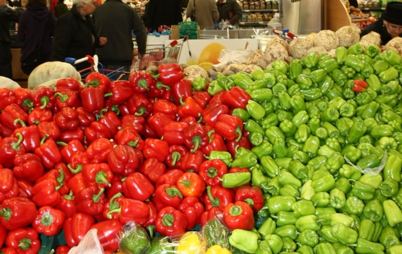 ALARMANT! NU EXISTĂ FRUCTE și LEGUME ECOLOGICE românești în magazinele românești