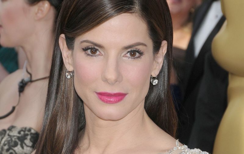 Sandra Bullock nu mai poartă verigheta