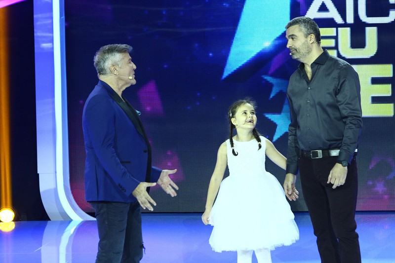 Fata lui Aurelian Temișan, Dora, la emisiunea Aici eu sunt vedeta