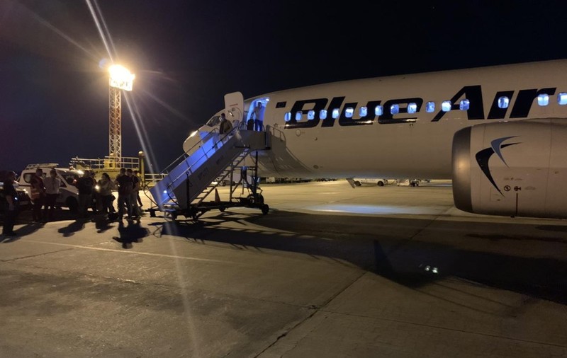 Un avion Blue Air care zbura pe ruta București-Lisabona a fost întors din drum. „Pilotul a observat ceva”