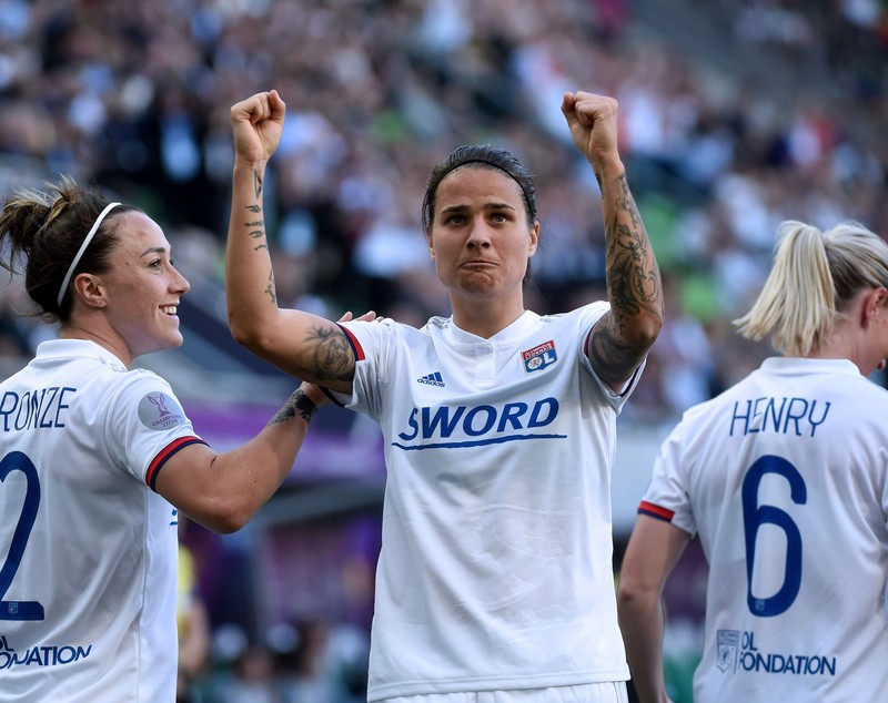 Olympique Lyon a cucerit Liga Campionilor la fotbal feminin, după ce a zdrobit Barcelona în finală
