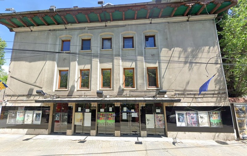 Fostă contabilă-şefă la Teatrul Bulandra, reținută pentru că ar fi sustras 4 milioane de lei