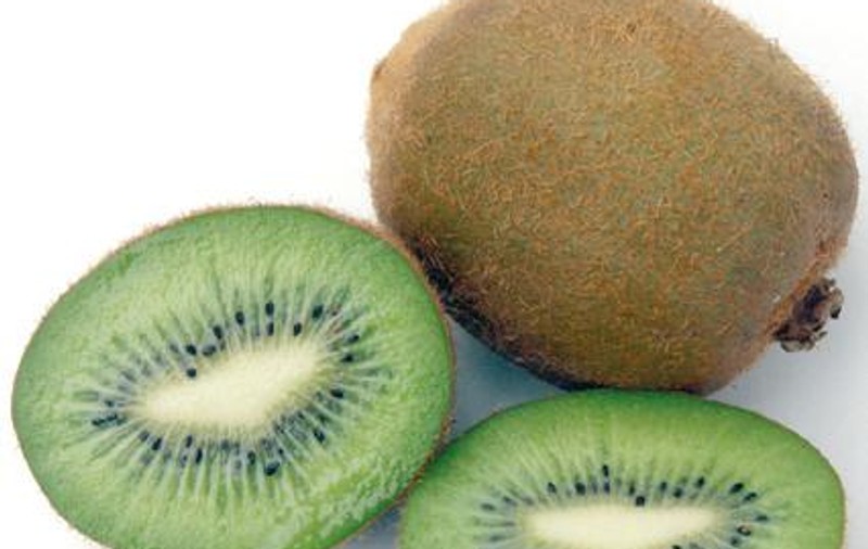Tinerii sub 25 de ani au interdicție la kiwi, la un supermarket din Manchester. Care este motivul