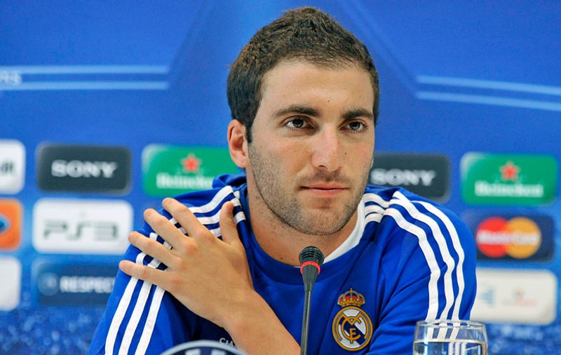 Higuain va rata, cel mai probabil, restul sezonului