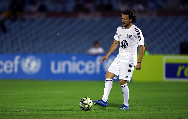 Show total la retragerea lui Diego Forlan, cel mai bun fotbalist de la CM 2010. Luis Suarez a fost portar!
