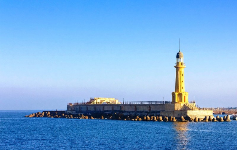 Farul din Alexandria – Cine și de ce a construit singura minune a lumii antice care avea un scop practic