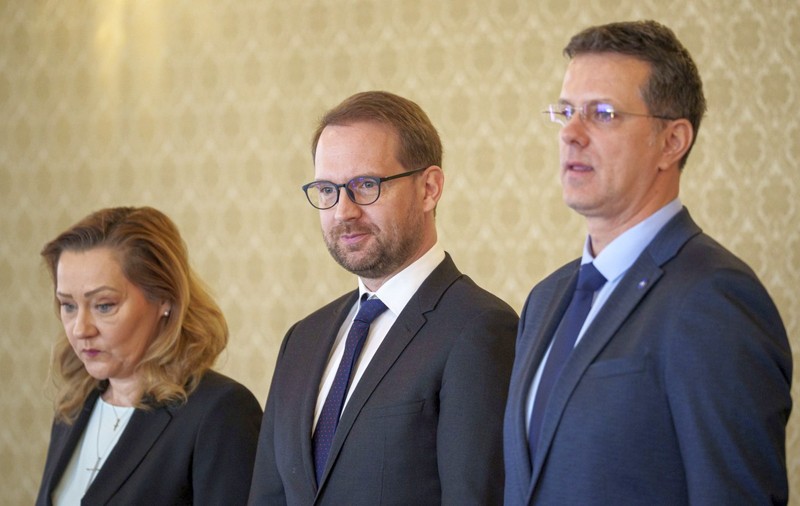Elena Lasconi nu l-a iertat pe Ionuţ Moşteanu, care a forțat-o să plece de la șefia USR: „Să demisioneze şi din partid. Dar, dacă mai e de folos serviciilor sau sistemului, va rămâne”