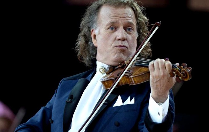 Biletele pentru concertul lui Andre Rieu de la Cluj, epuizate în câteva ore. Violonistul anunță încă un spectacol