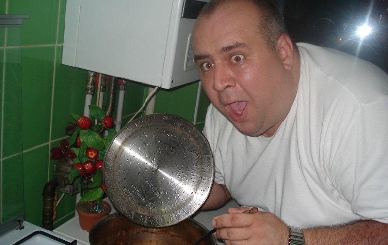 ”Trăsnitul" Toni Ionescu, aspru criticat la "Cireașa de pe tort"