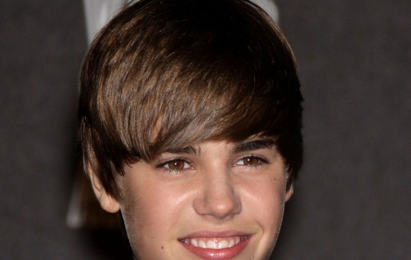 Video | Justin Bieber a dat mâna cu “rivalul” său, Greyson Chance 