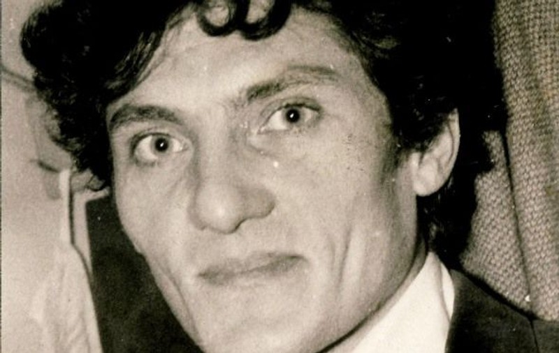 TRANSFORMARE SPECTACULOASĂ! Celebrul actor Dragoş Pâslaru S-A CĂLUGĂRIT. Uite CUM ARATĂ ACUM monahul Valerian, CĂLCAT ÎN PICIOARE DE MINERI în '90| FOTO
