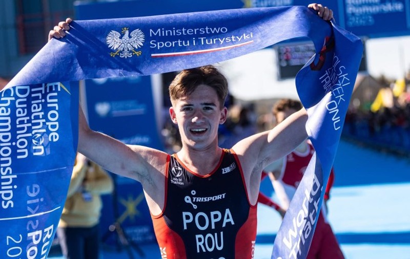 Carol Popa, sportivul care a făcut istorie pentru România la triatlon: „De multe ori, sistemul nu este gândit să ne ajute cu adevărat să creștem”