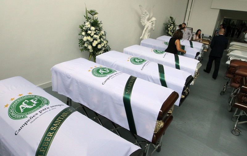 Avion prăbușit în Columbia. Federația braziliană de fotbal ține ca Chapecoense să joace în ultima etapă de campionat